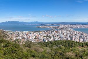 Onde se hospedar barato em Florianópolis-SC